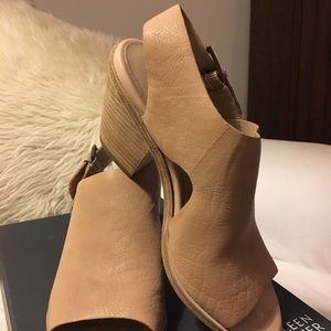 Eileen Fisher open toe leather sling backs